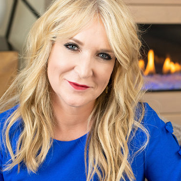 FEATURED AGENT 3- KATHY VALLEE
